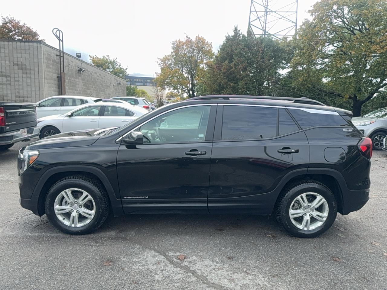 2024 GMC Terrain SLE