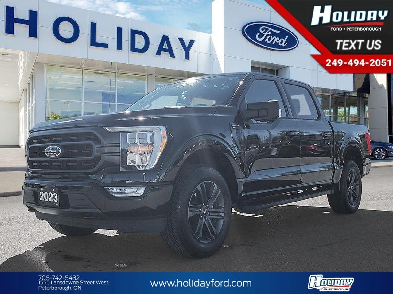2023 Ford F-150 XLT Photo