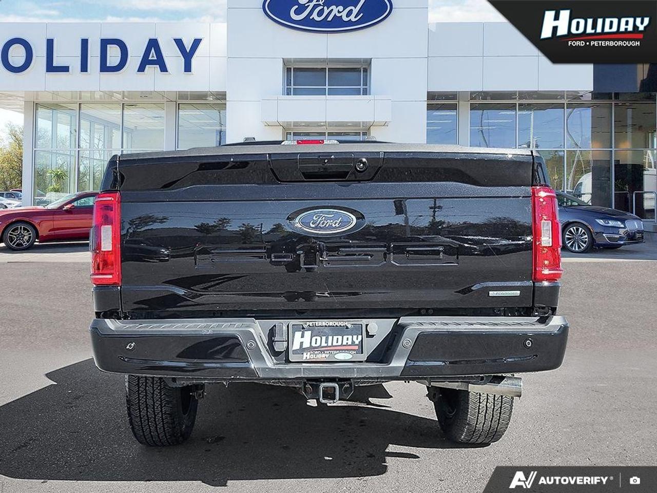 2023 Ford F-150 XLT Photo
