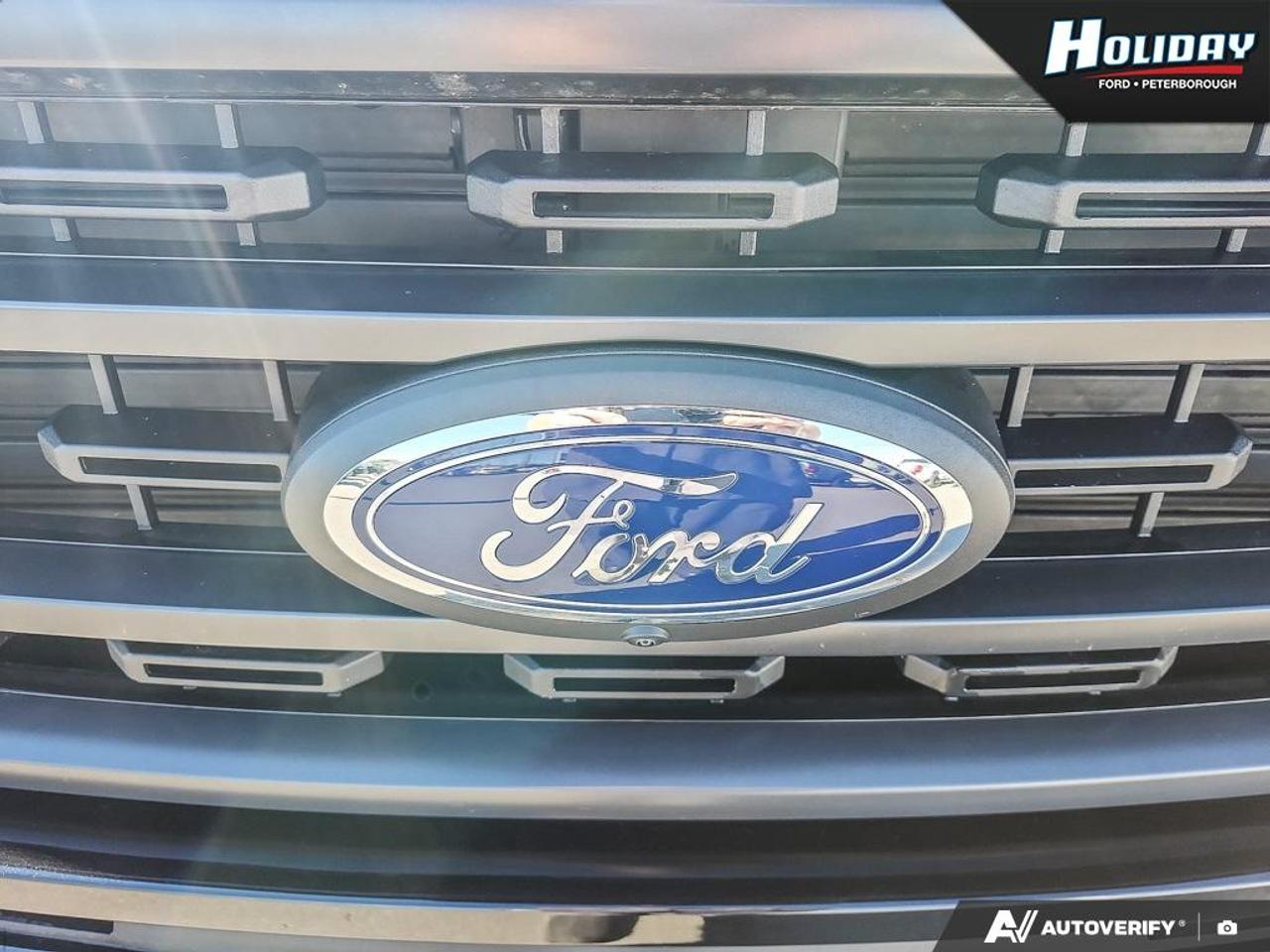 2023 Ford F-150 XLT Photo