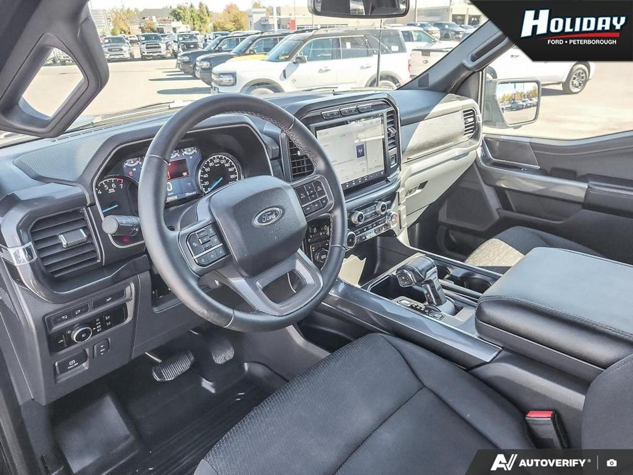 2023 Ford F-150 XLT Photo