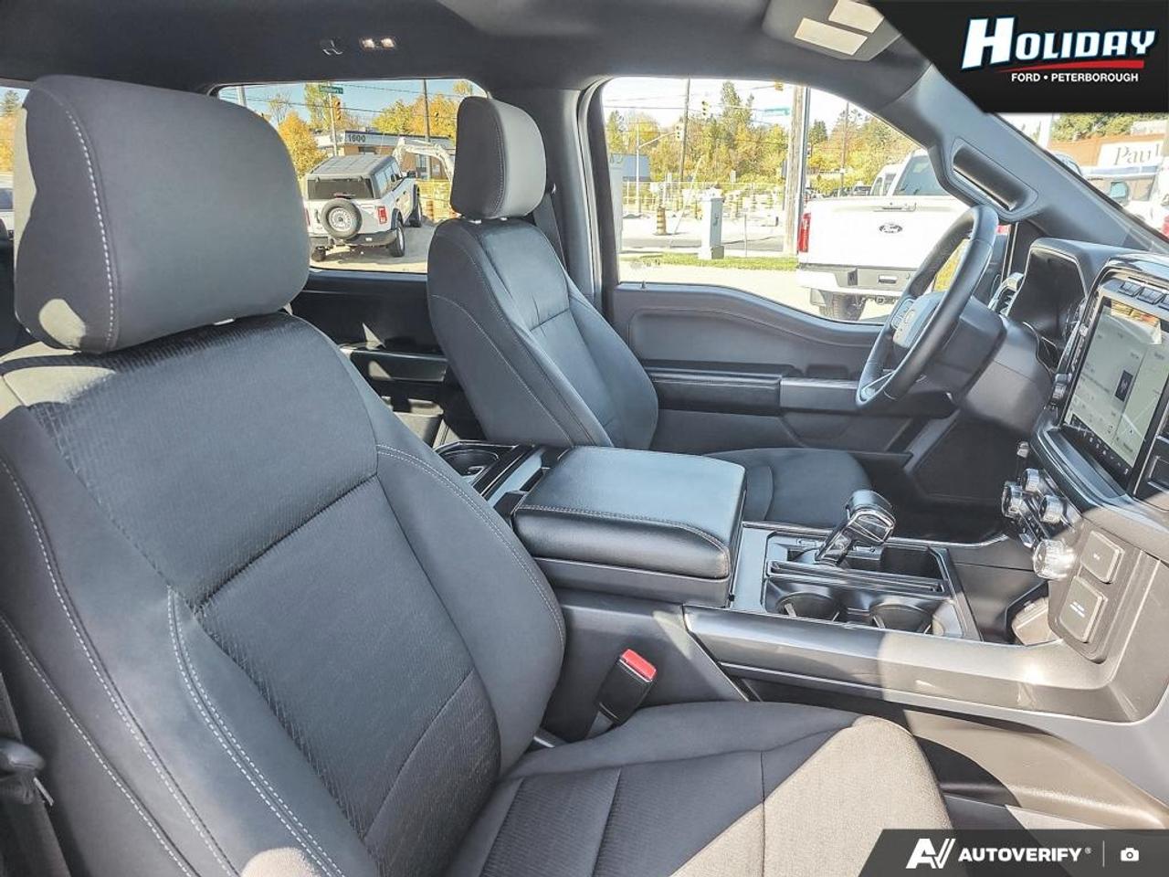 2023 Ford F-150 XLT Photo