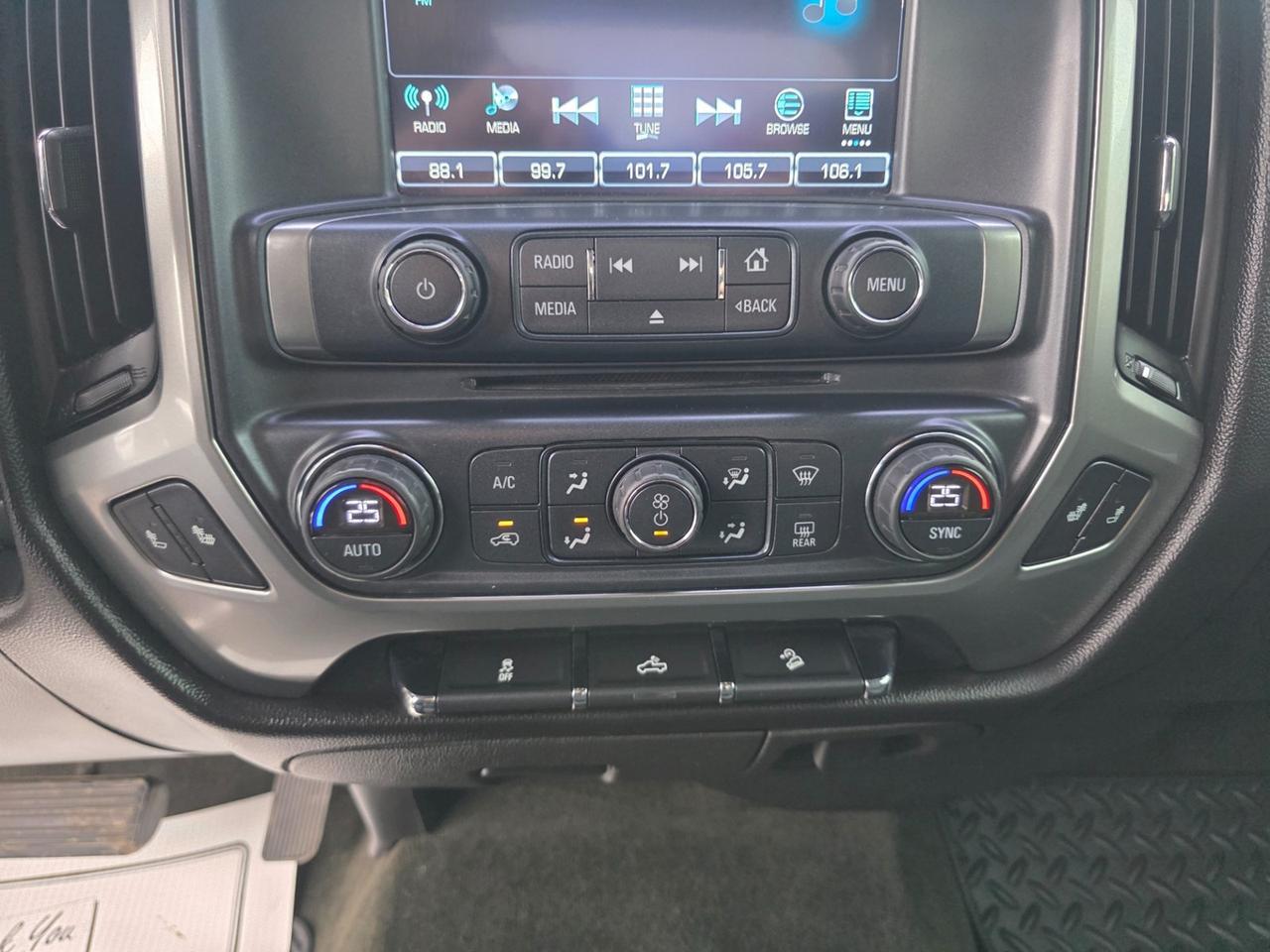 2017 Chevrolet Silverado 1500 LT Photo