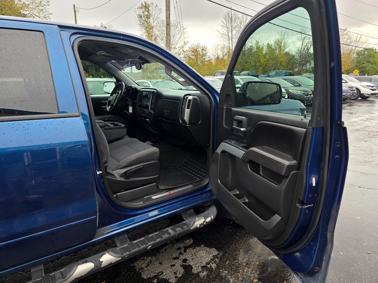 2017 Chevrolet Silverado 1500 LT Photo