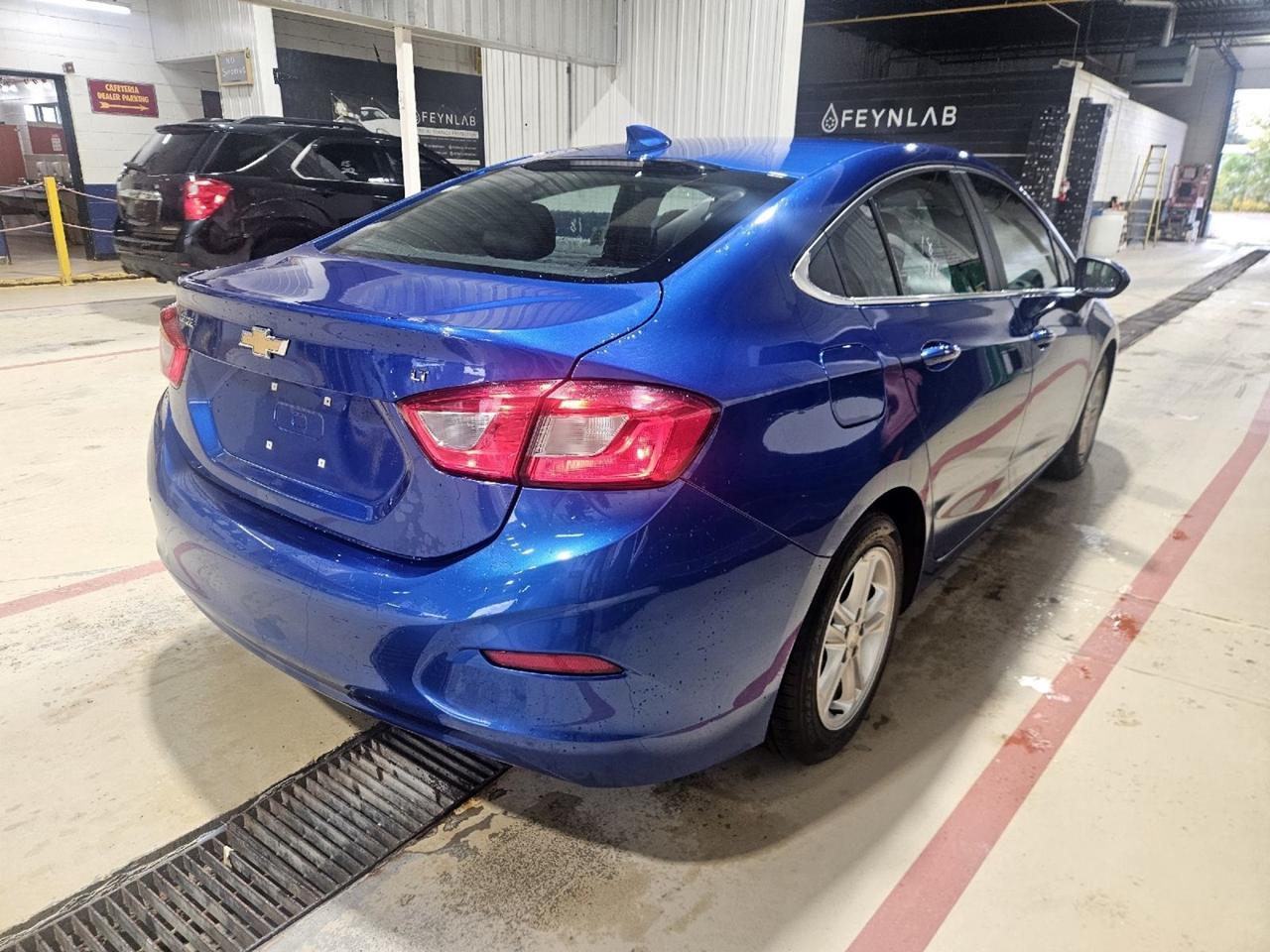 2018 Chevrolet Cruze LT Photo