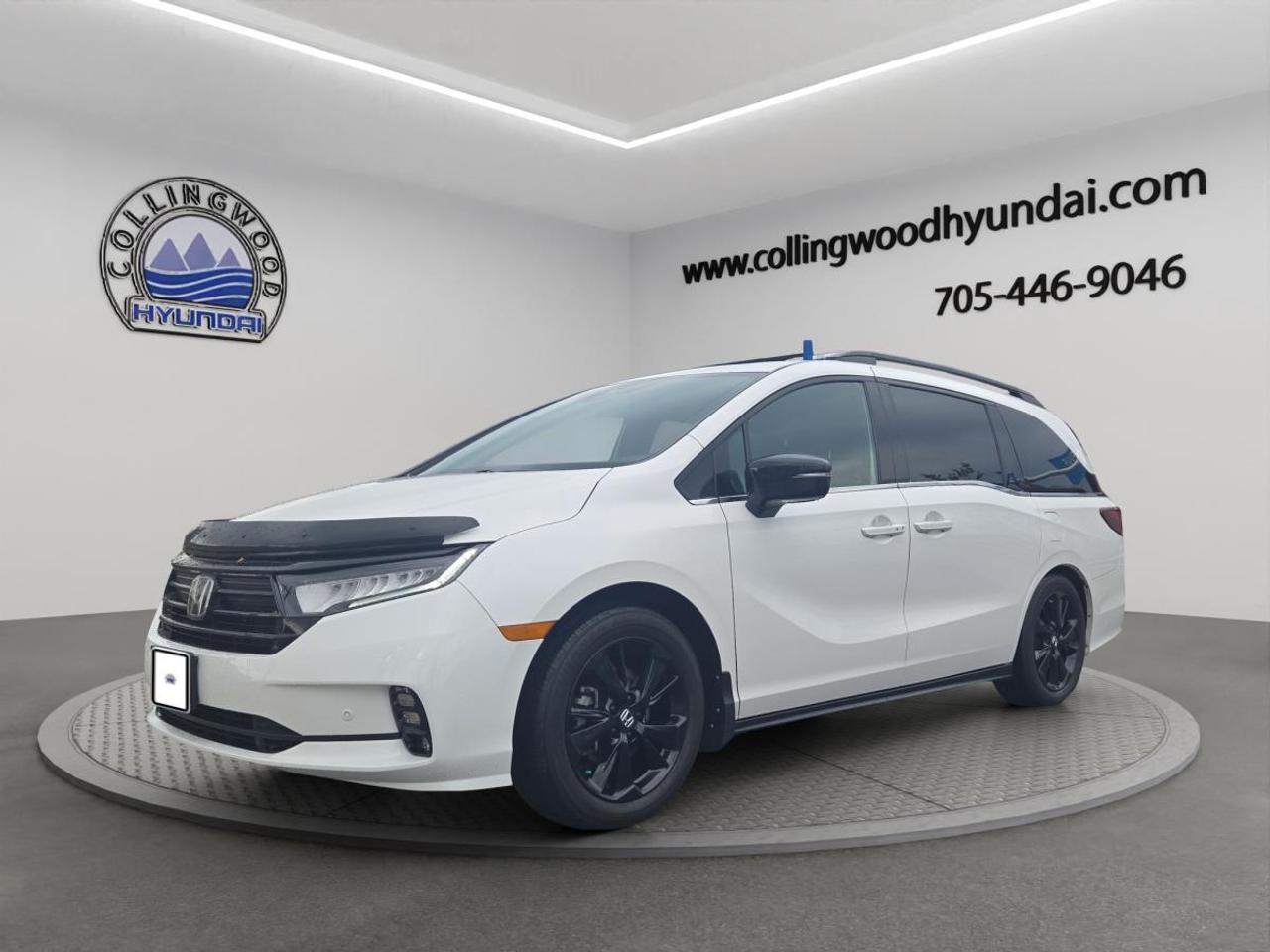 2023 Honda Odyssey Black Edition Photo
