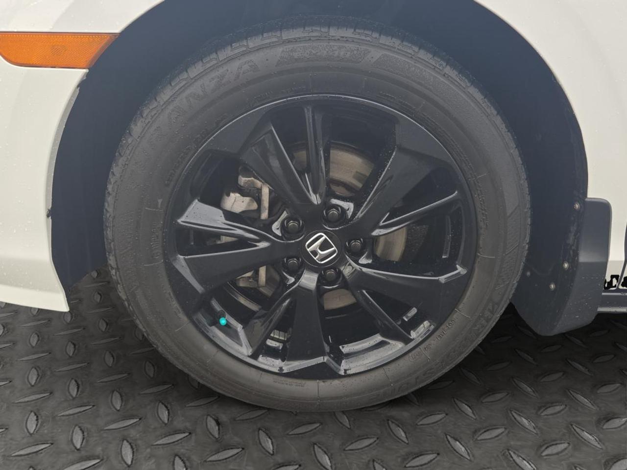 2023 Honda Odyssey Black Edition Photo