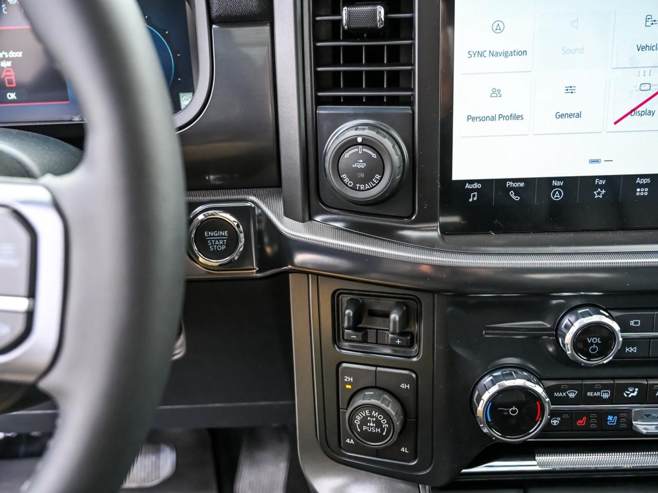 2026 Ford F-150 Lariat Photo
