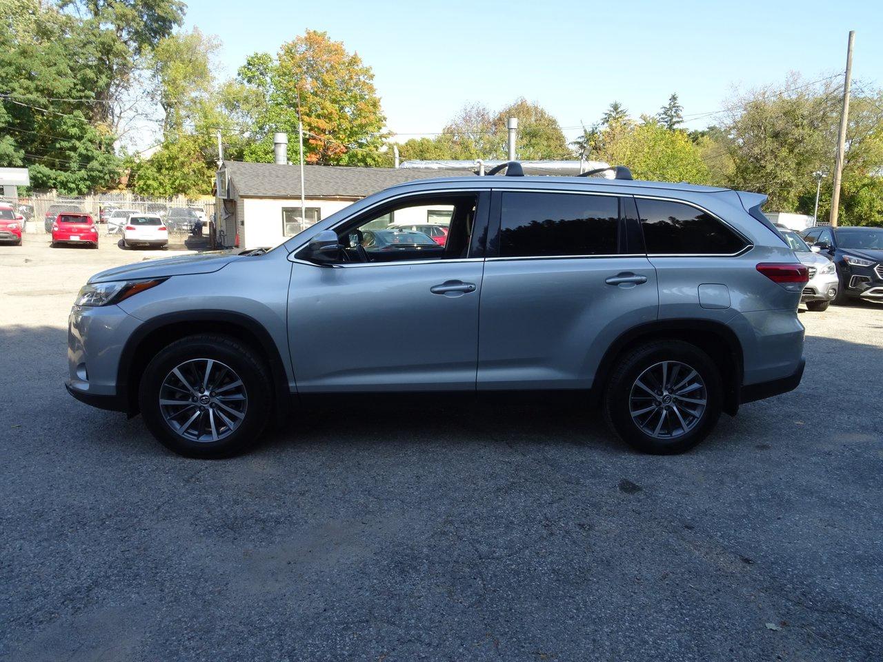 2019 Toyota Highlander XLE Photo0