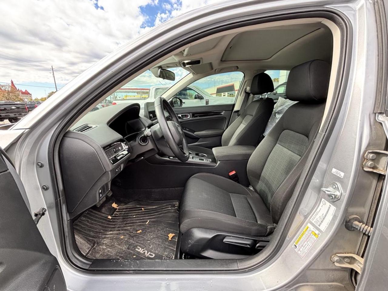 2022 Honda Civic Sedan EX Photo