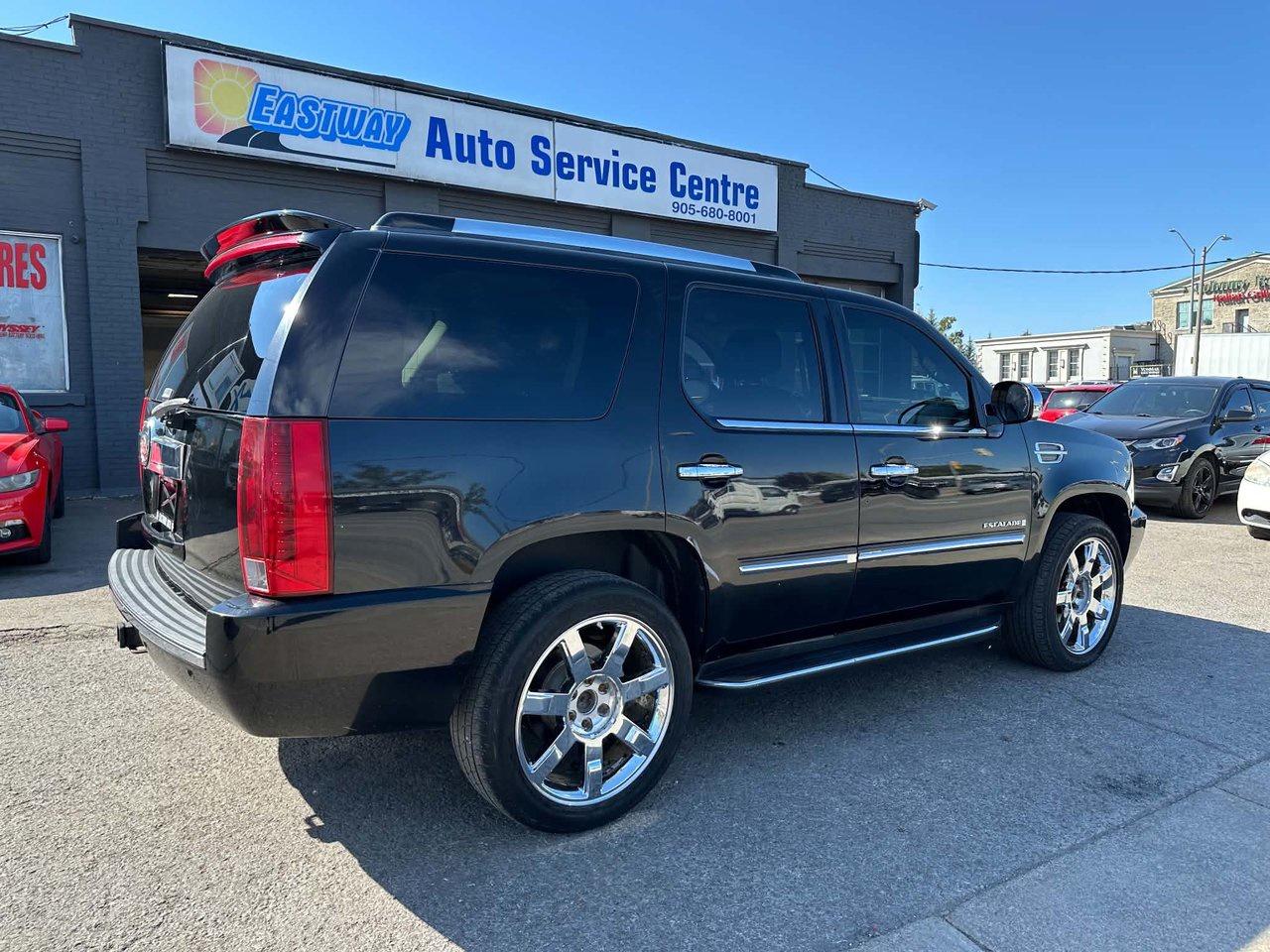 2007 Cadillac Escalade SAFETY INCLUDED Photo3