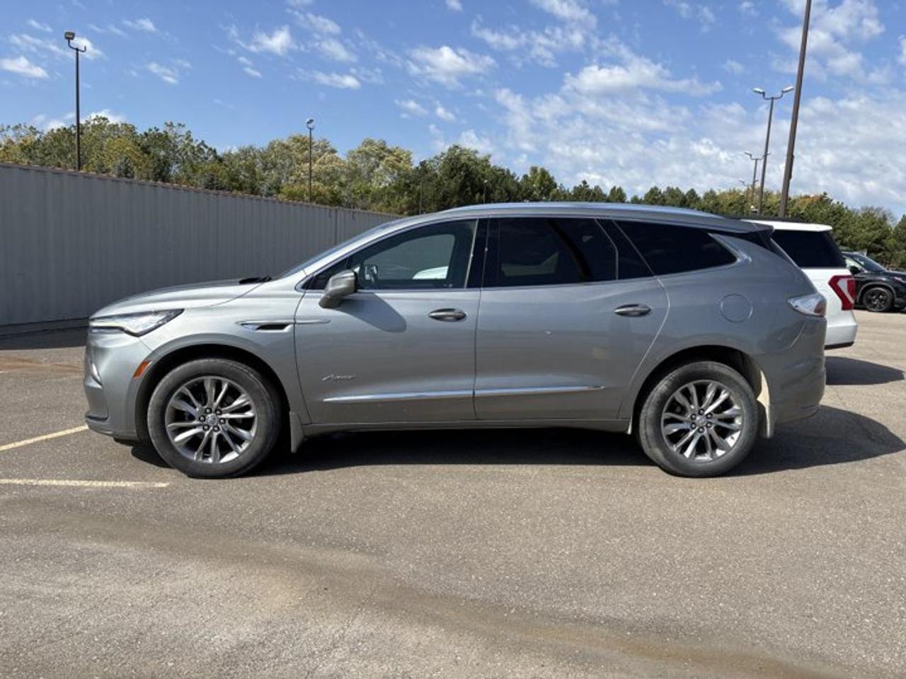 2023 Buick Enclave Avenir AWD | No Accidents | 360 Camera | Vent. Seats Photo0