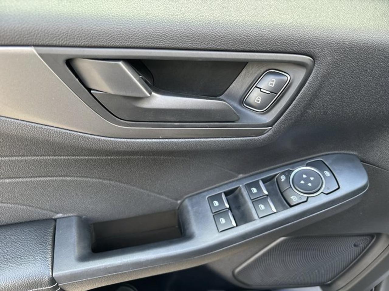 2023 Ford Escape Active AWD | No Accidents | Heated Steering Wheel Photo