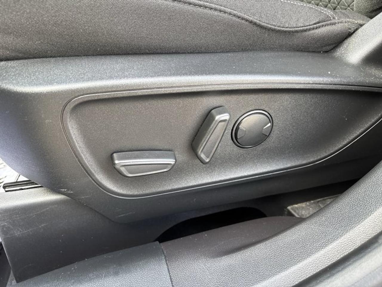 2023 Ford Escape Active AWD | No Accidents | Heated Steering Wheel Photo