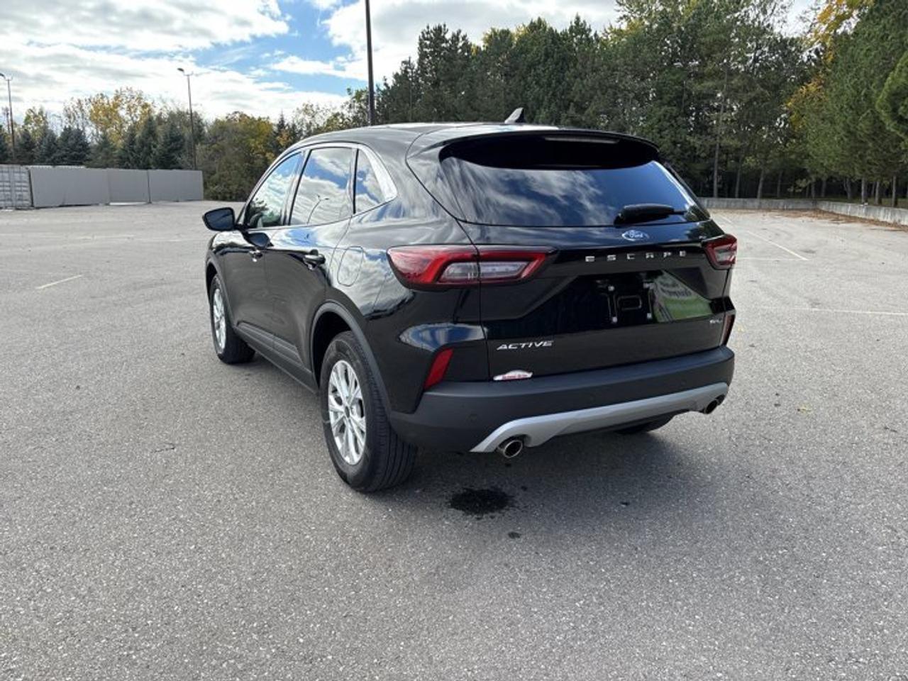 2023 Ford Escape Active AWD | No Accidents | Heated Steering Wheel Photo