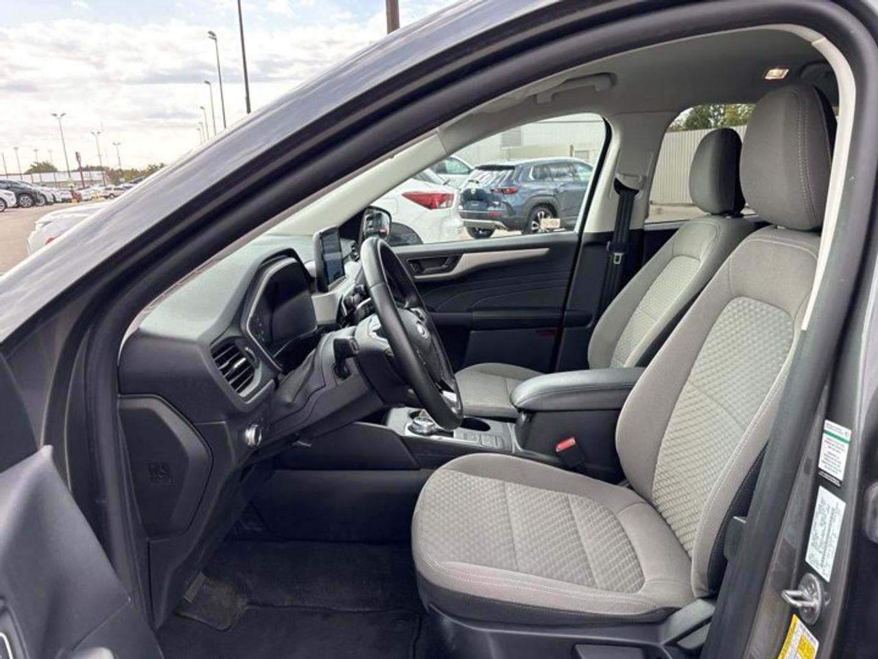 2022 Ford Escape SE FWD | No Accidents | Heated Steering Wheel Photo