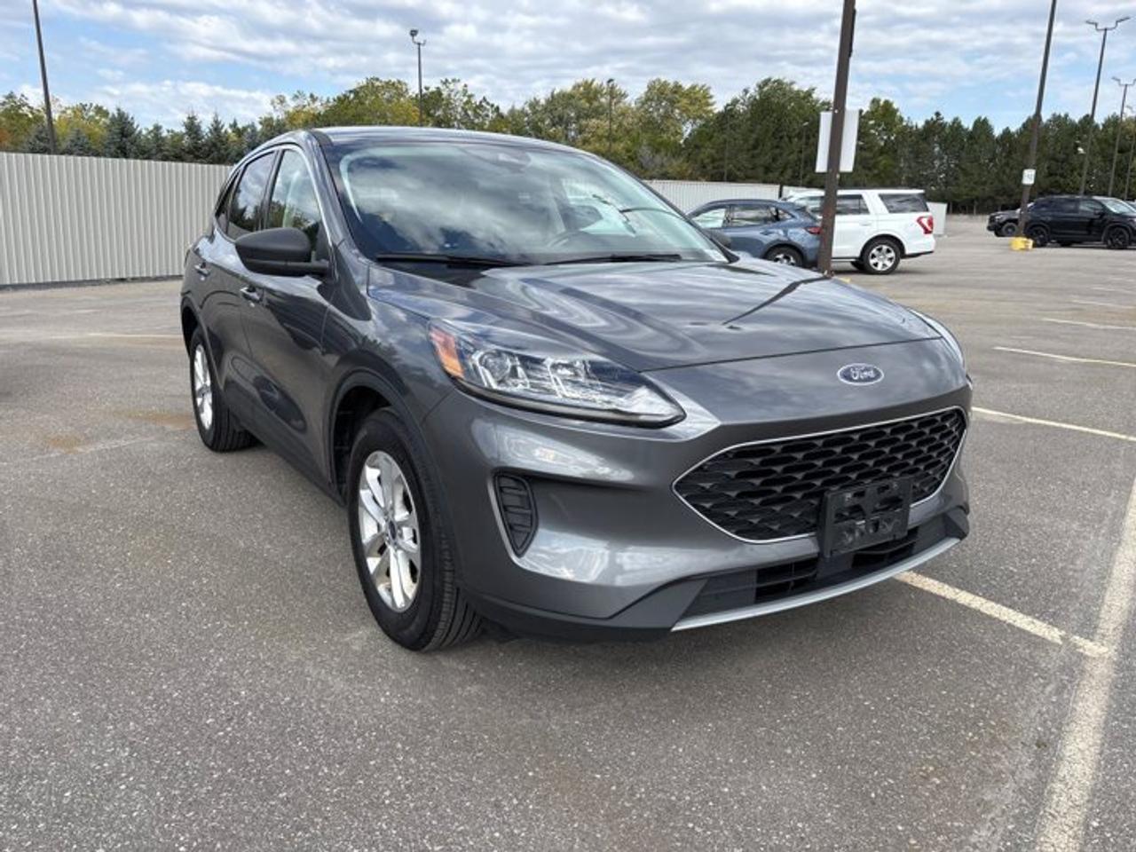 2022 Ford Escape SE FWD | No Accidents | Heated Steering Wheel Photo