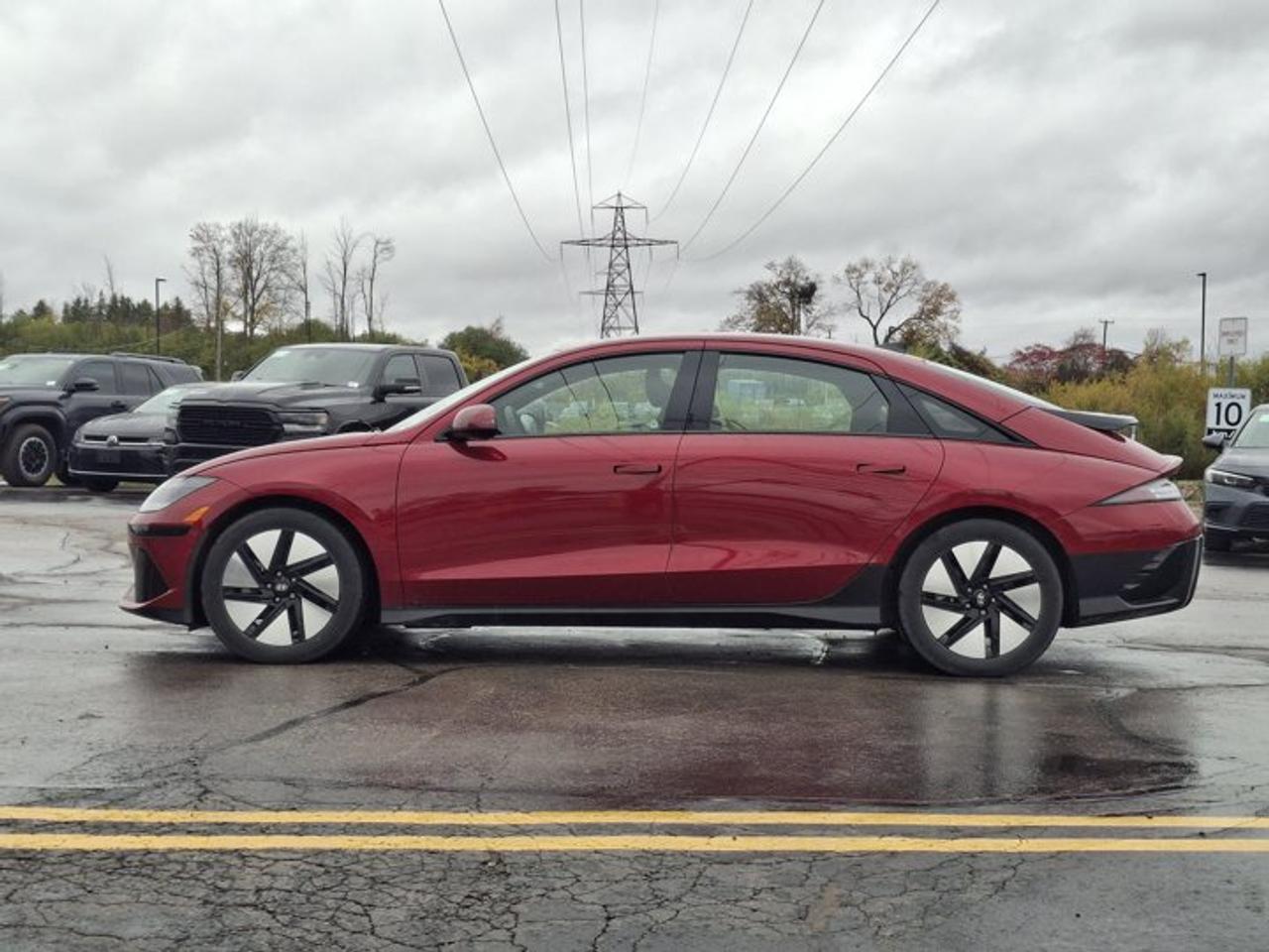 2023 Hyundai IONIQ 6 Preferred AWD | Long Range Battery | Nav | Adaptive Cruise | Heated Wheel + Seats | Pwr Seat & More! Photo