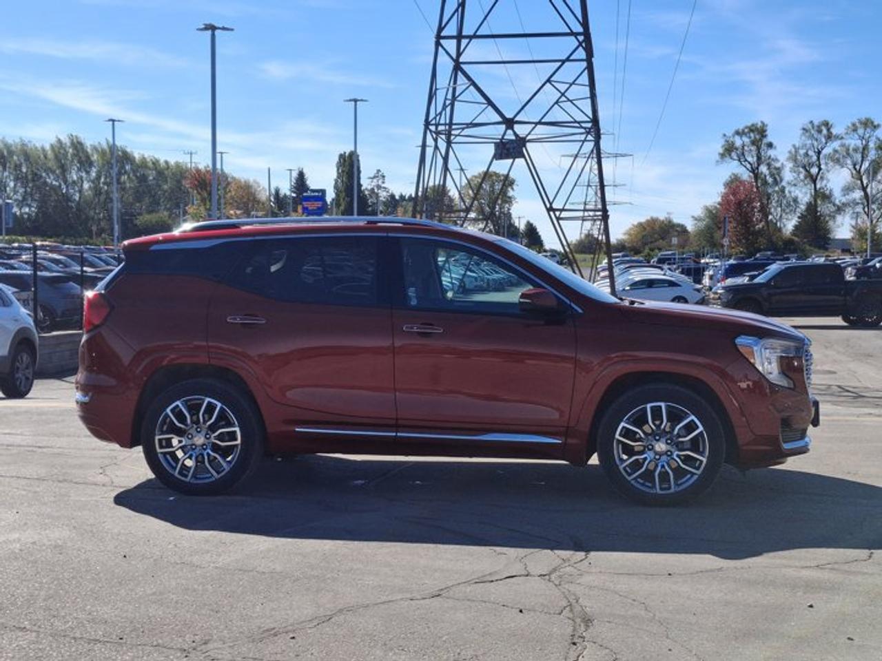 2024 GMC Terrain Denali AWD | Leather | Pano Roof | Nav | Heated Seats + Steering | Bose Audio | and More ! Photo
