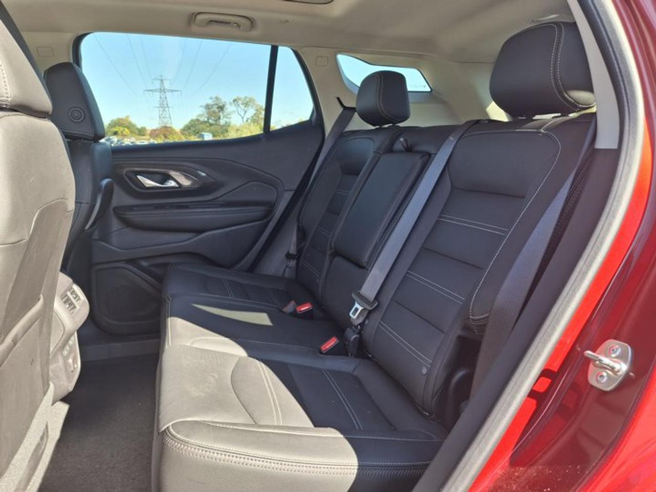 2024 GMC Terrain Denali AWD | Leather | Pano Roof | Nav | Heated Seats + Steering | Bose Audio | and More ! Photo
