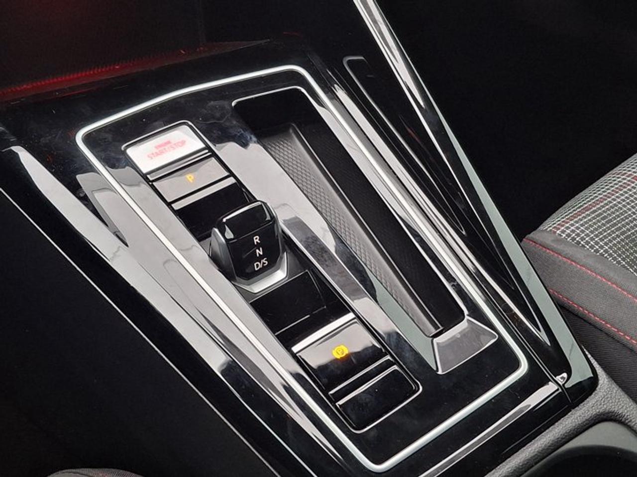 2023 Volkswagen Golf GTI 40th Anniversary | Heated Bucket Seats + Steering | HUD | Harman Kardon Audio | CarPlay and More ! Photo