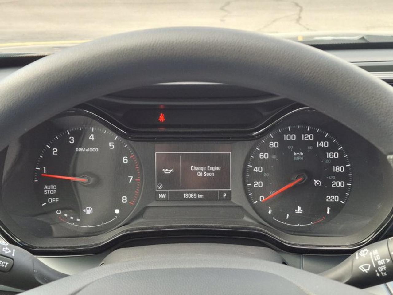 2025 Chevrolet Trax LS | Heated Seats | Remote Start | Lane Keep Assist | Carplay + Android Auto | BSM and More ! Photo