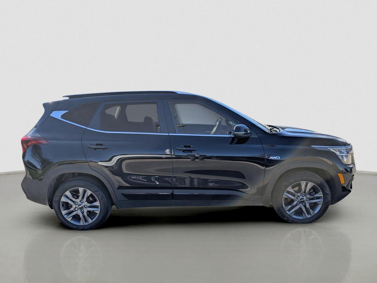 2023 Kia Seltos EX Photo
