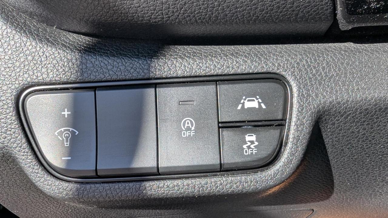 2023 Kia Seltos EX Photo