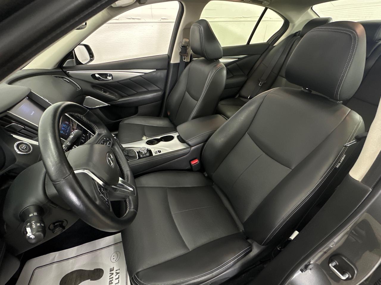 2024 Infiniti Q50 Luxe LUXE/AWD/LEATHER/SUNROOF/NAVI/26KM/OFF 1 OWNER NISSAN LEASE! Photo
