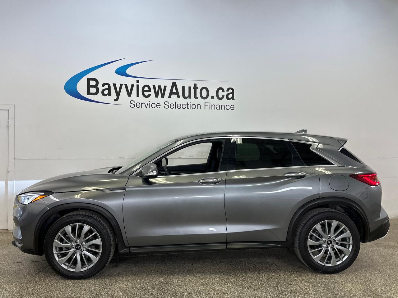 2023 Infiniti QX50 Pure PURE/AWD/LEATHER/OFF 1 OWNER INFINITI LEASE! Photo3