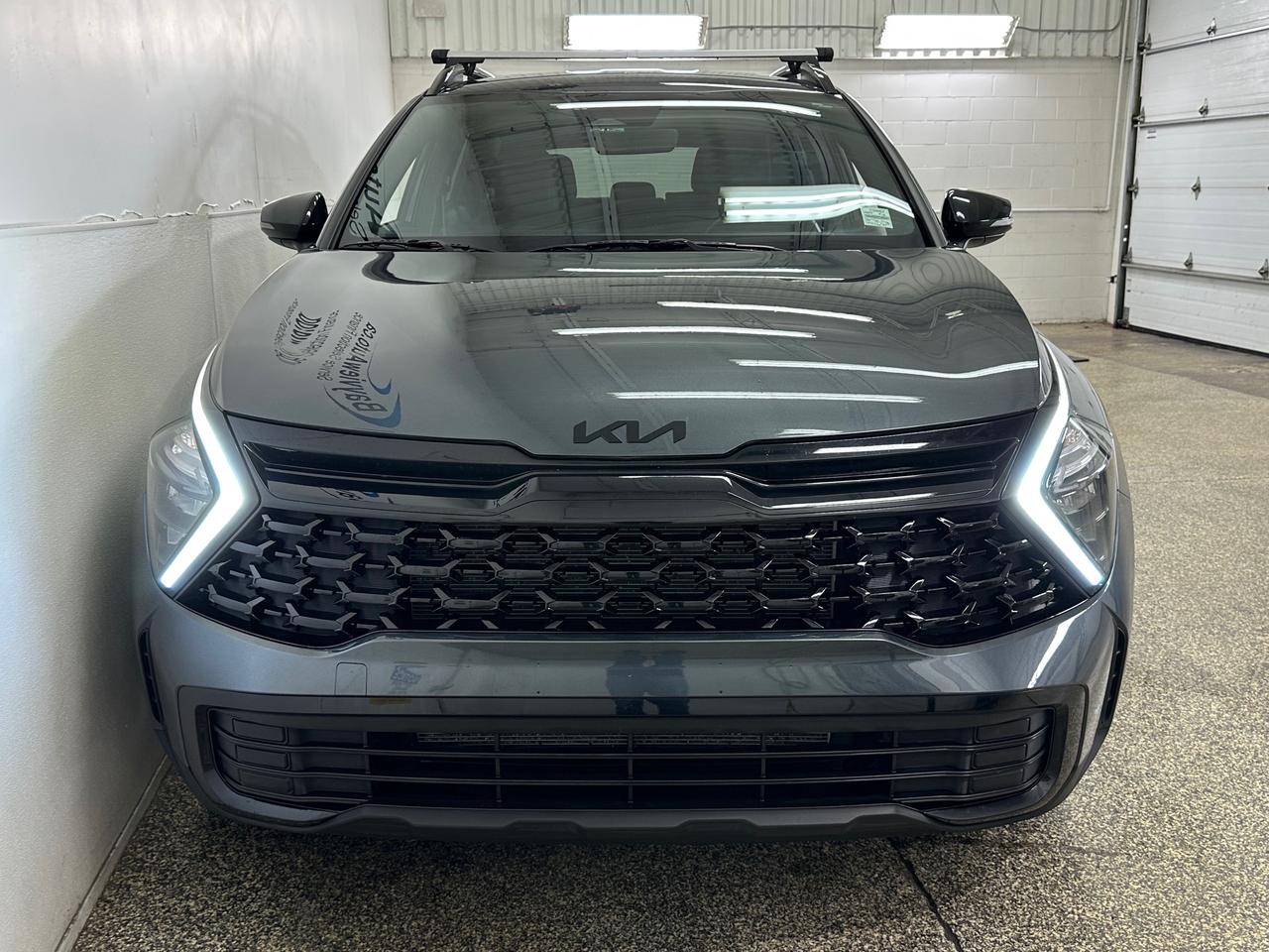 2025 Kia Sportage X-Line X-LINE/AWD/STITCHED LEATHER/31KM/1 OWNER! Photo1