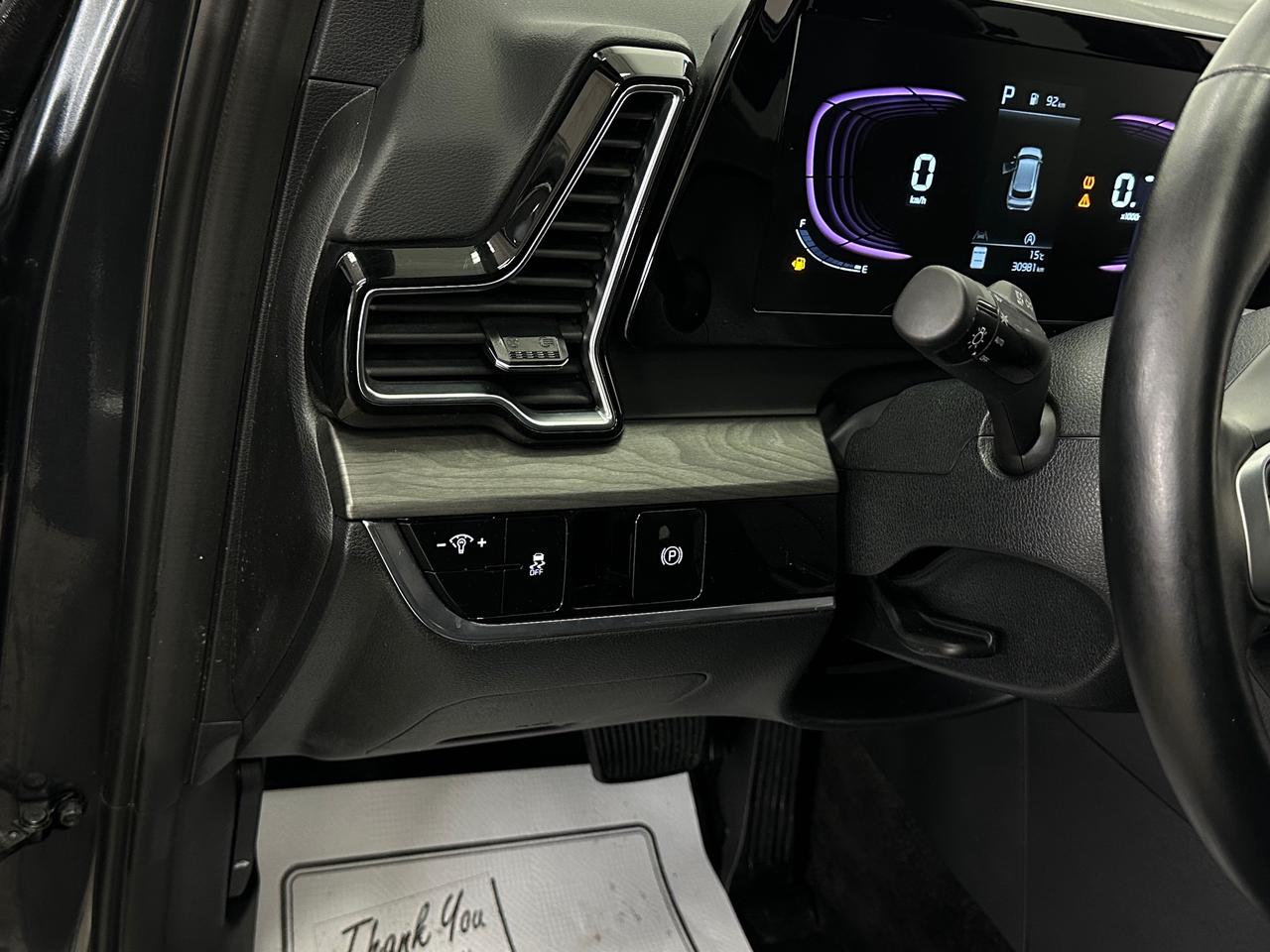 2025 Kia Sportage X-Line X-LINE/AWD/STITCHED LEATHER/31KM/1 OWNER! Photo