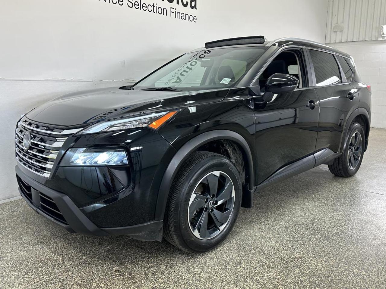 2024 Nissan Rogue SV Moonroof SV/AWD/PANOROOF/24KM/OFF NISSAN LEASE! Photo