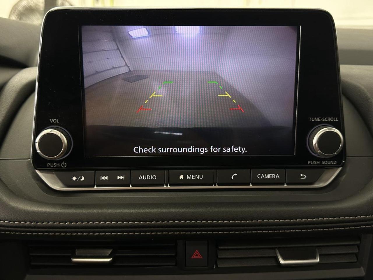 2024 Nissan Rogue SV Moonroof SV/AWD/PANOROOF/24KM/OFF NISSAN LEASE! Photo