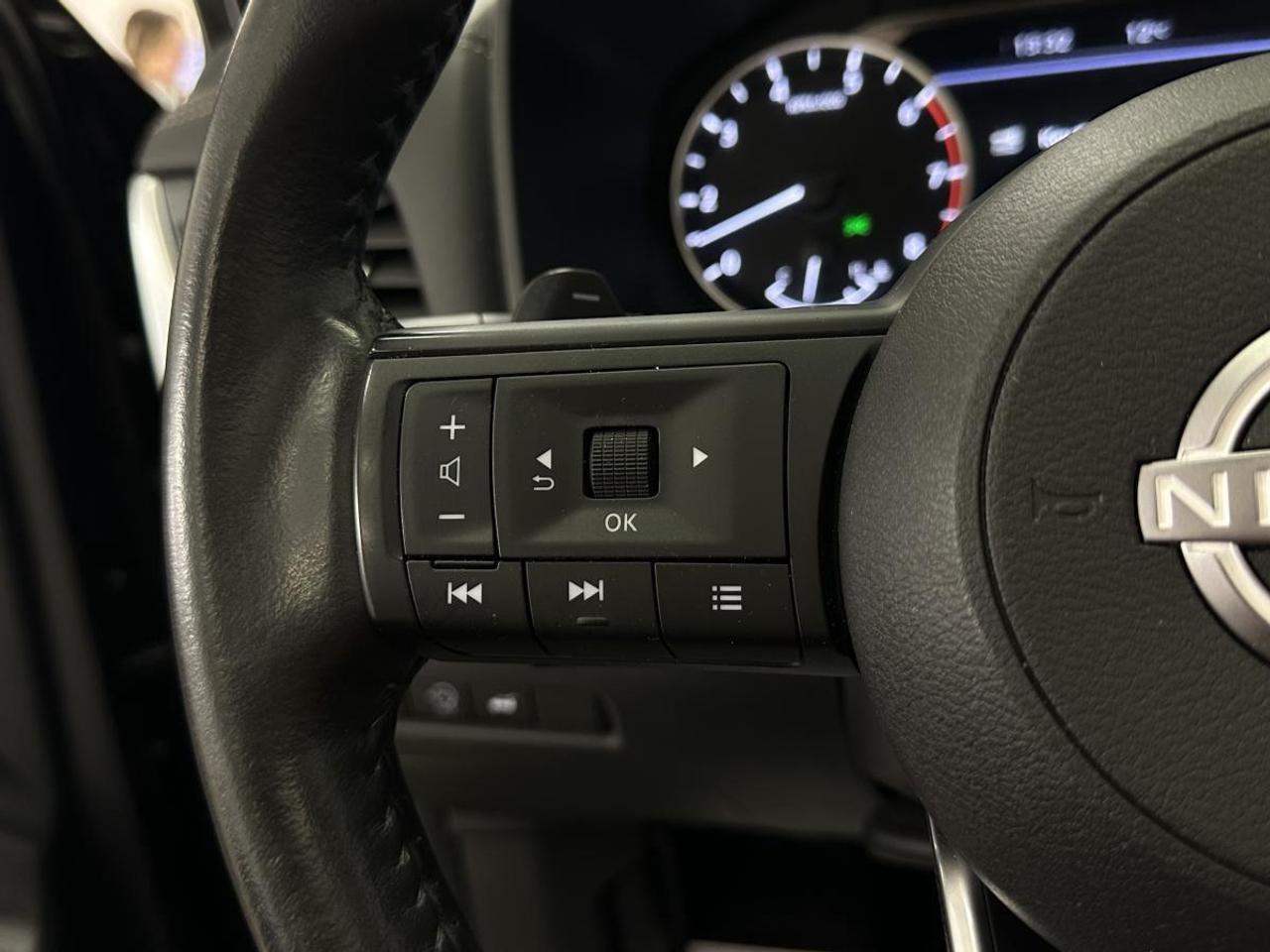 2024 Nissan Rogue SV Moonroof SV/AWD/PANOROOF/24KM/OFF NISSAN LEASE! Photo
