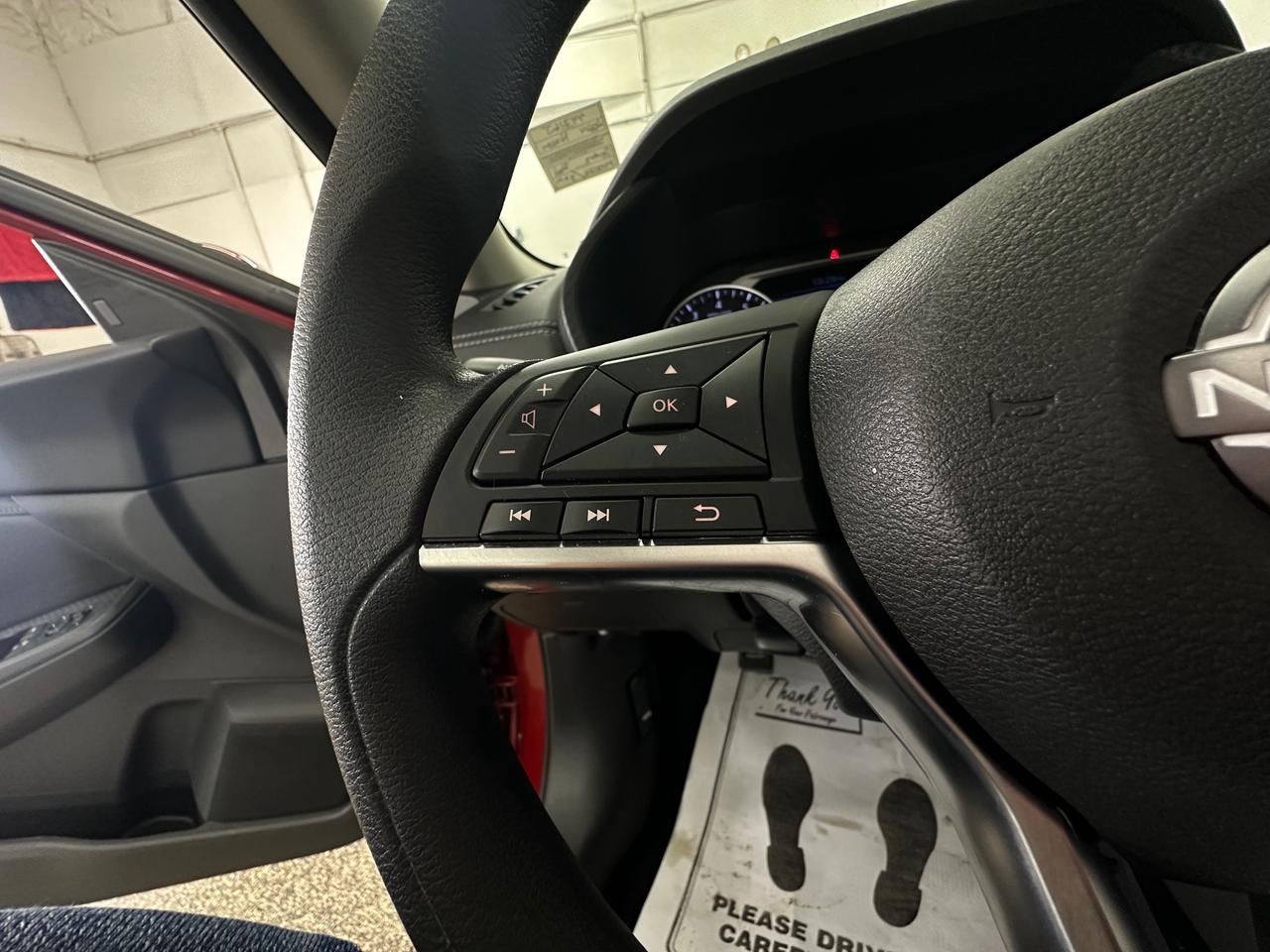 2024 Nissan Sentra SV/AUTO/SUNROOF/3600KM/OFF 1 OWNER NISSAN LEASE! Photo