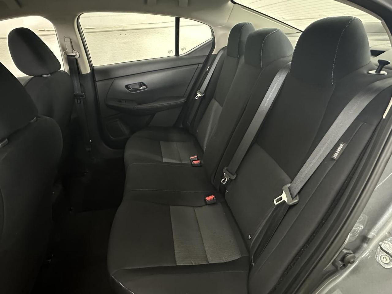 2024 Nissan Sentra SV/AUTO/OFF 1 OWNER NISSAN LEASE! Photo
