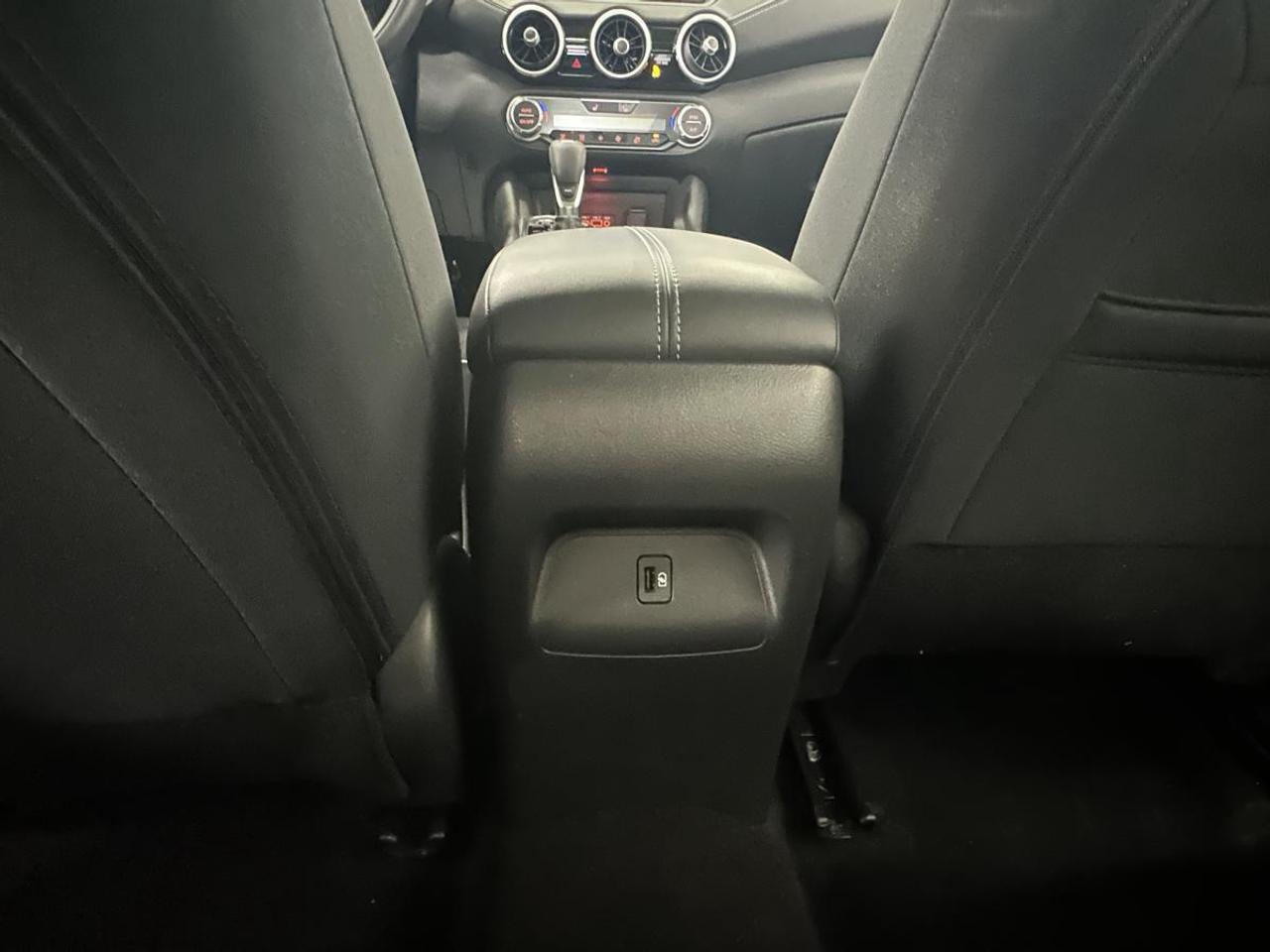 2024 Nissan Sentra SV/AUTO/OFF 1 OWNER NISSAN LEASE! Photo
