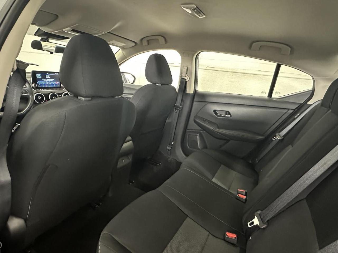 2024 Nissan Sentra SV/AUTO/OFF 1 OWNER NISSAN LEASE! Photo