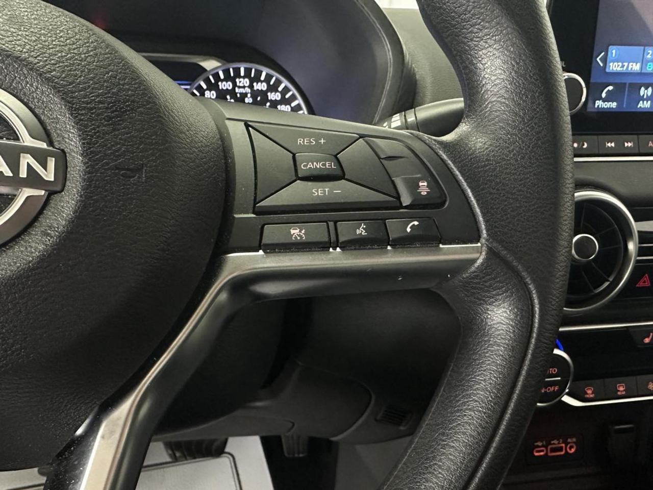 2024 Nissan Sentra SV/AUTO/OFF 1 OWNER NISSAN LEASE! Photo