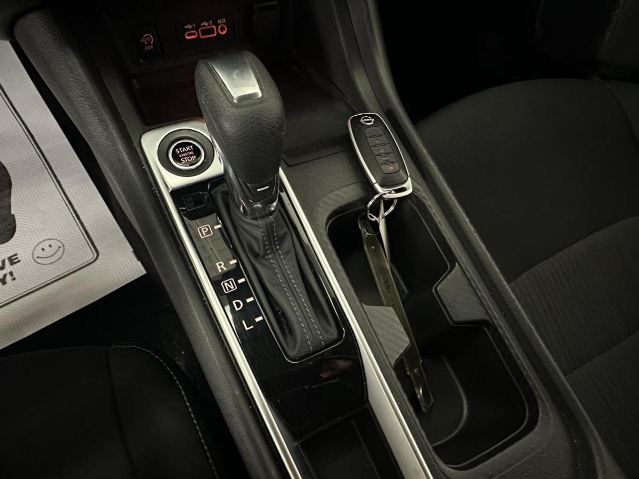 2024 Nissan Sentra SV/AUTO/OFF 1 OWNER NISSAN LEASE! Photo