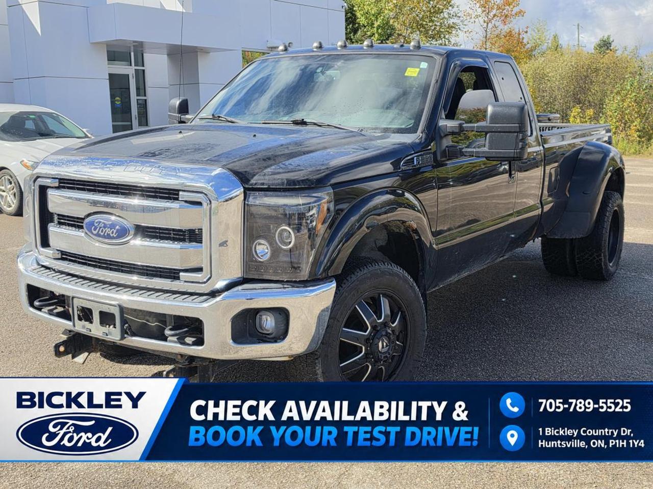 2016 Ford F-350 Super Duty DRW Lariat Photo0