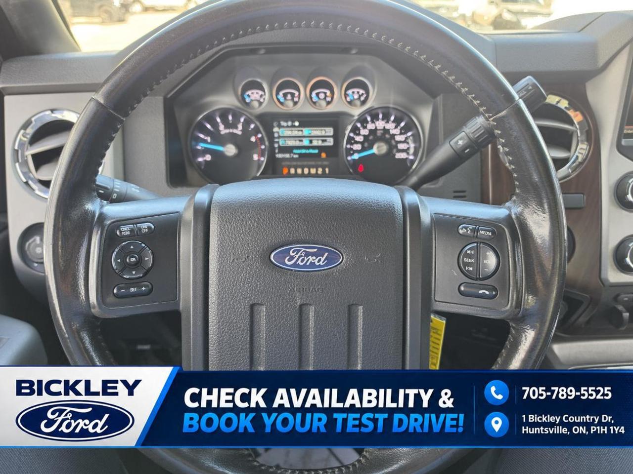 2016 Ford F-350 Super Duty DRW Lariat Photo