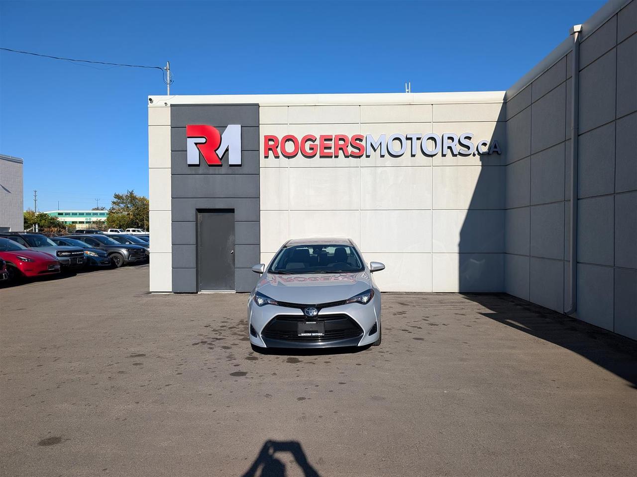 2018 Toyota Corolla LE - HTD SEATS - REV CAM  - TECH FEATS Photo