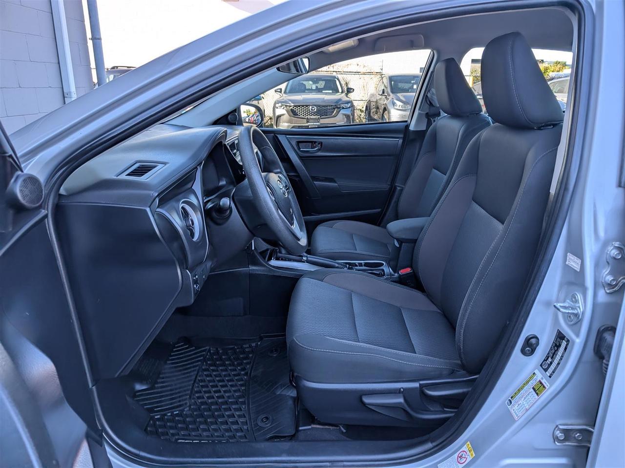 2018 Toyota Corolla LE - HTD SEATS - REV CAM  - TECH FEATS Photo