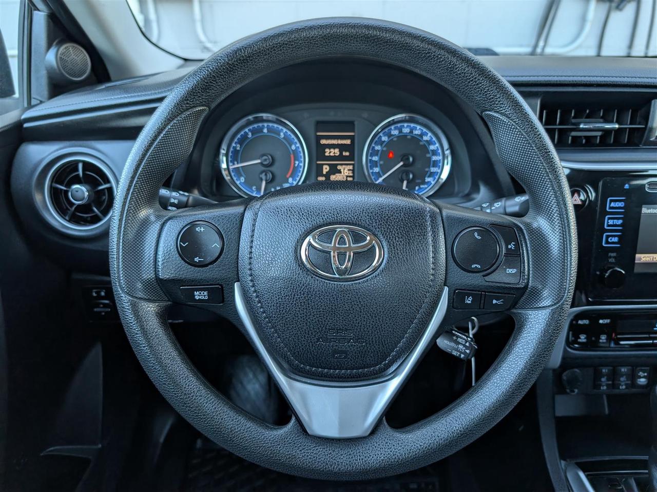 2018 Toyota Corolla LE - HTD SEATS - REV CAM  - TECH FEATS Photo