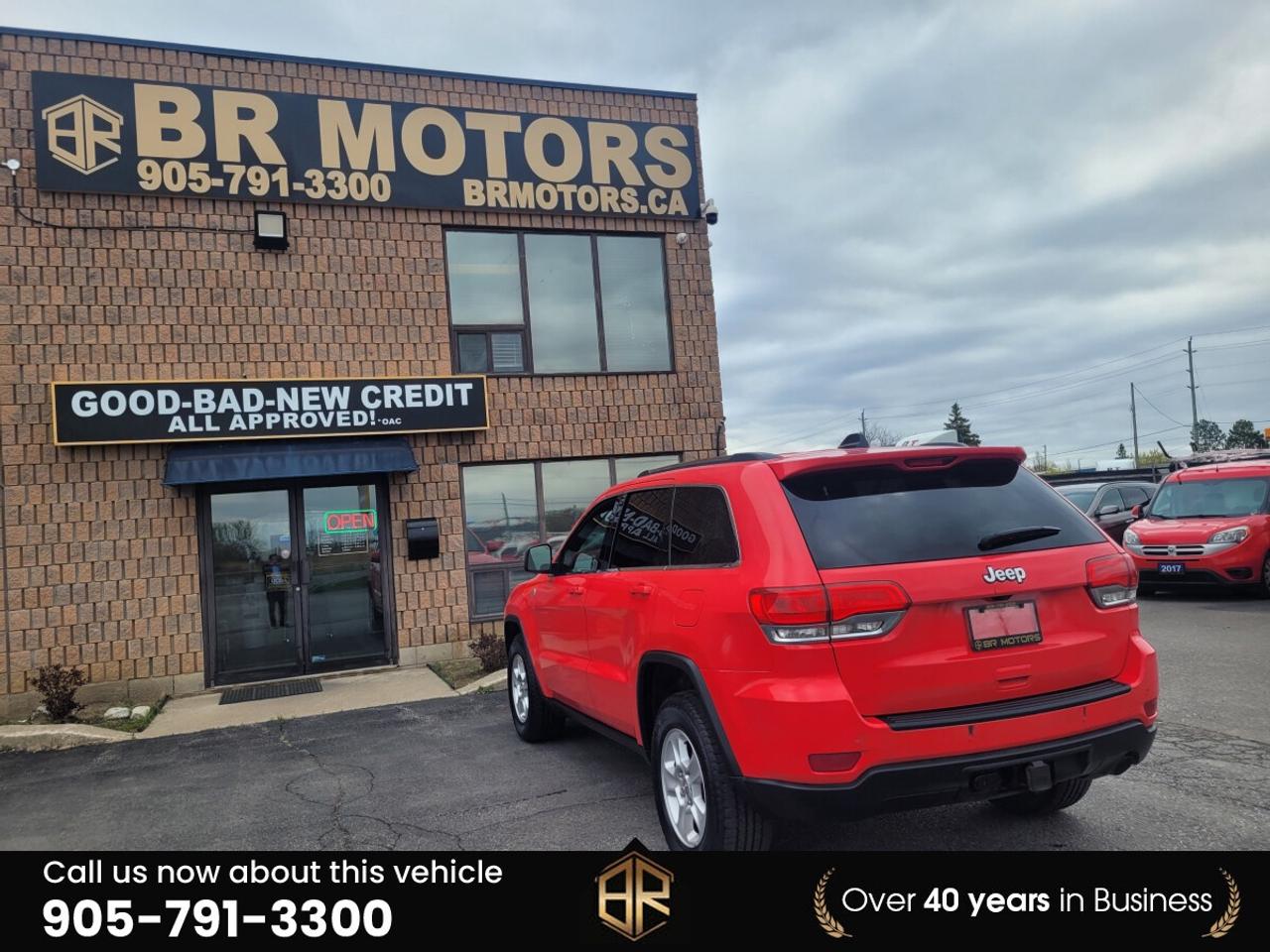 2017 Jeep Grand Cherokee Laredo | No Accidents Reported | AWD Photo