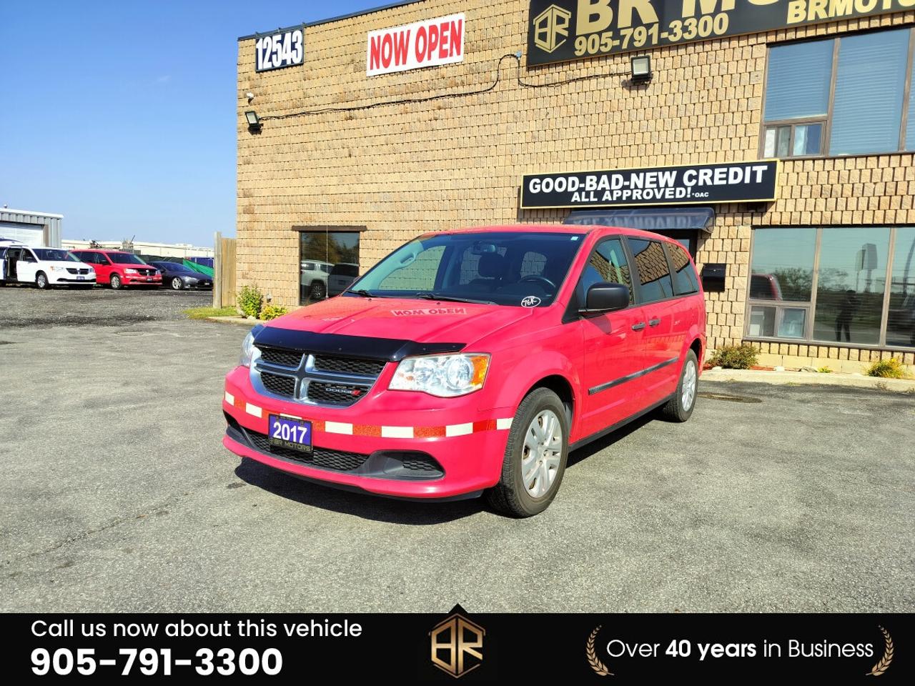 2017 Dodge Grand Caravan SE |  No Accidents Reported Photo0