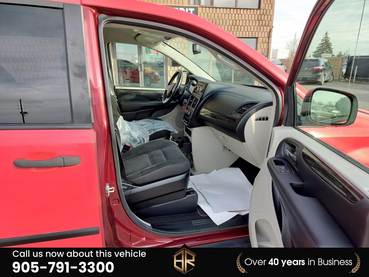 2017 Dodge Grand Caravan SE |  No Accidents Reported | 7 Passenger Photo