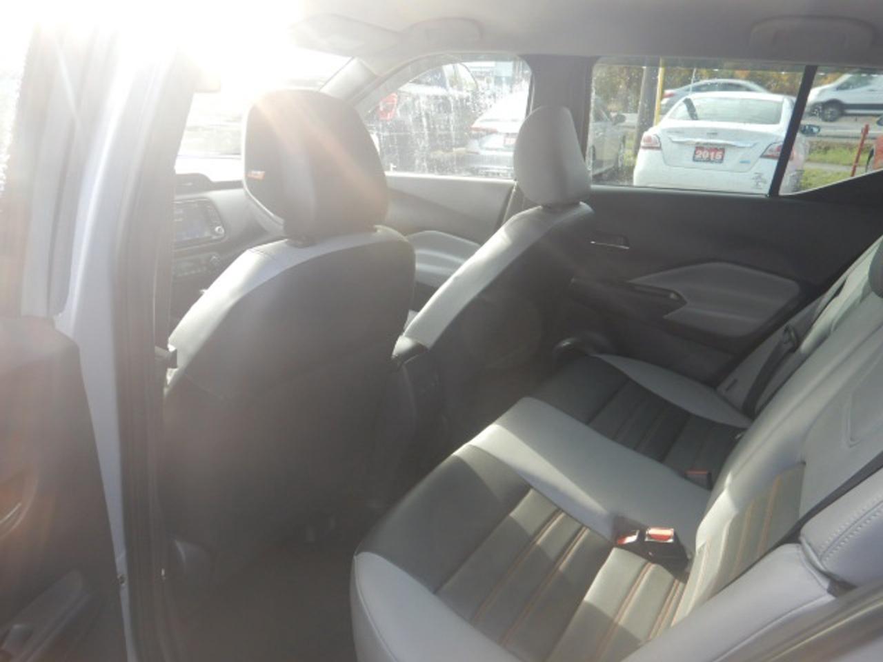 2021 Nissan Kicks SR Photo